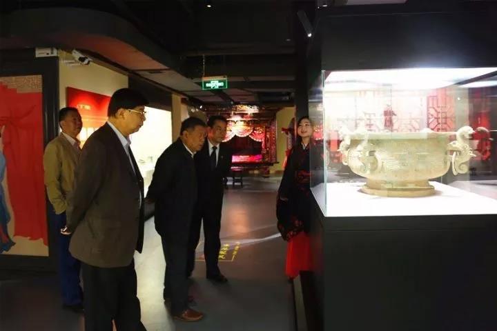 1507692996705512.jpg 2.jpg