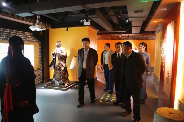 1507693015841611.jpg 3.jpg