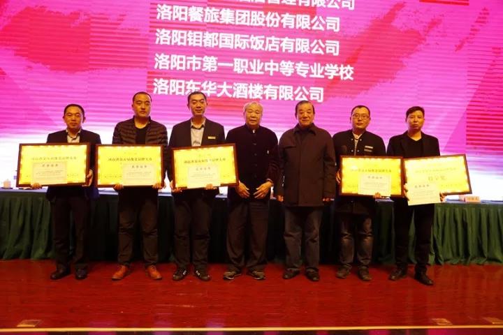 1511406315221758.jpg 10.jpg