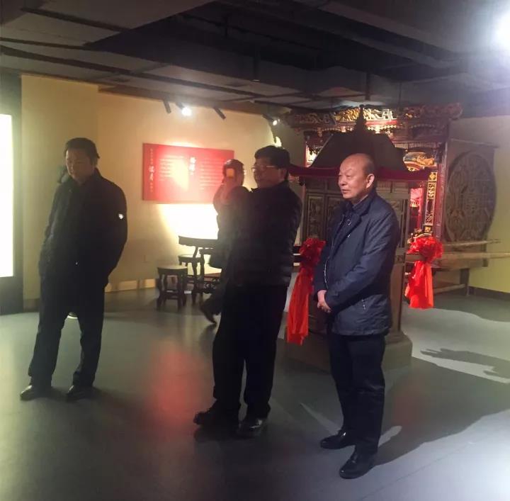 1511920580650191.jpg 1.jpg