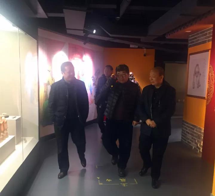 1511920584111764.jpg 2.jpg