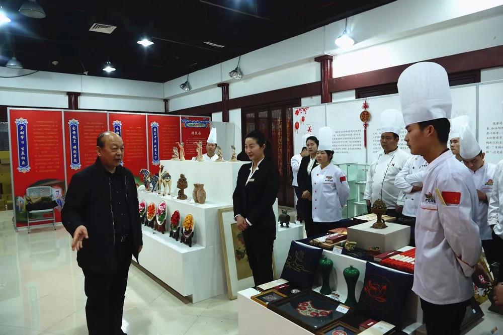 1520389193162153.jpg 2.jpg