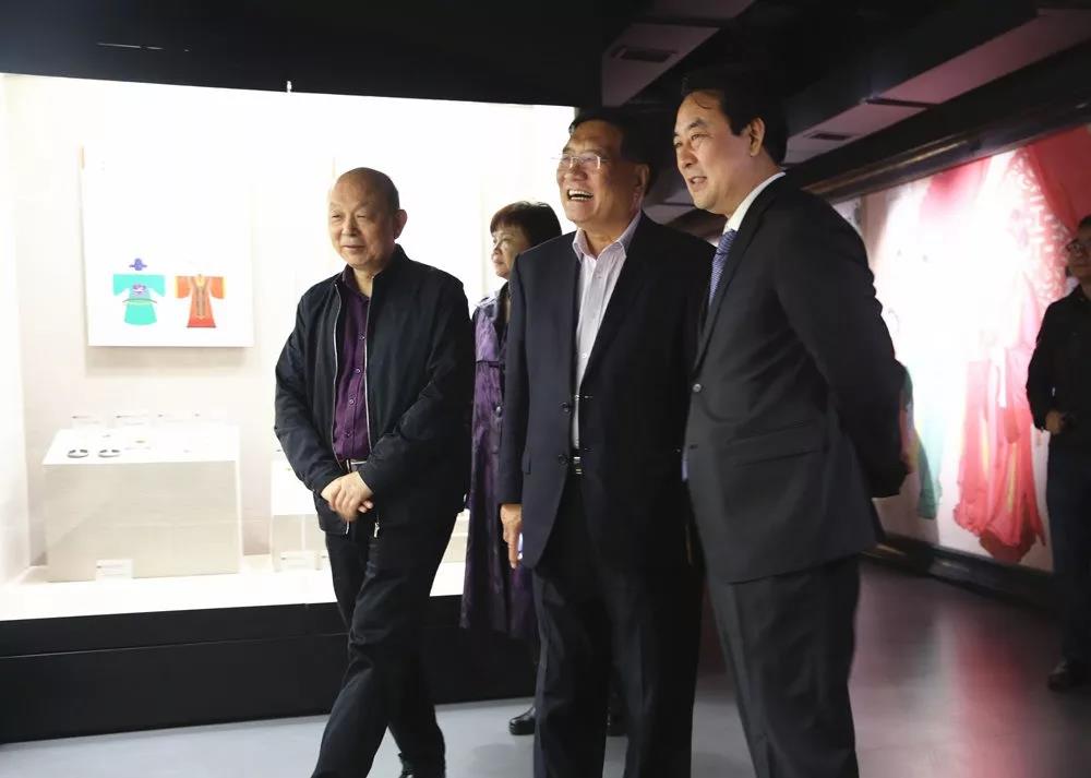 1524103376290439.jpg 1.jpg