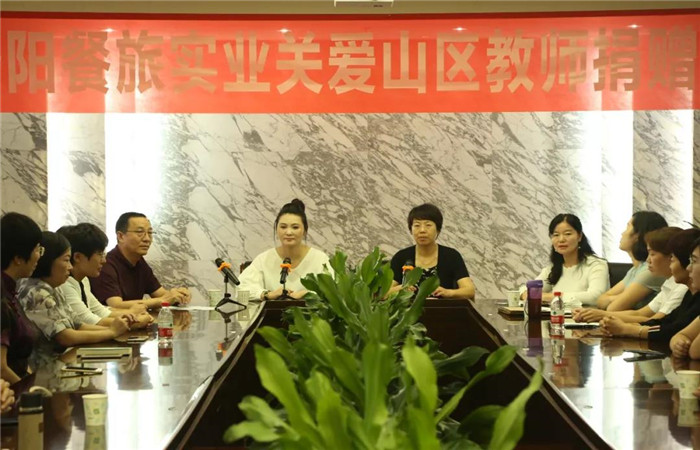 1538120791913742.jpg 2.jpg